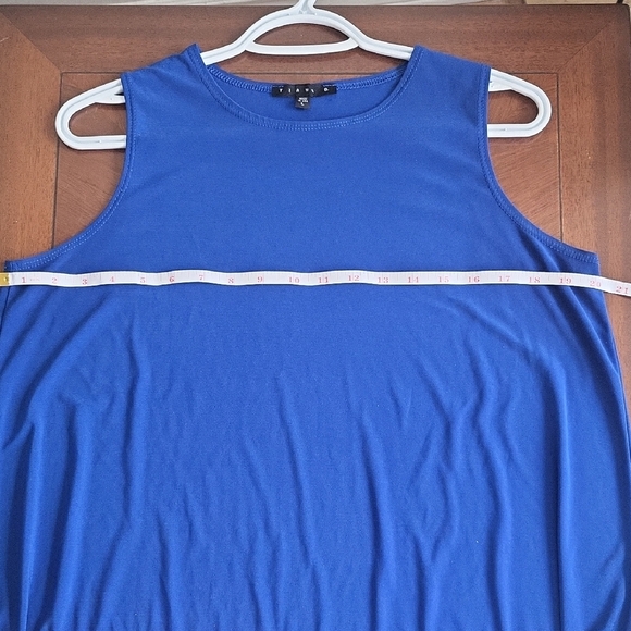 Chic Dark Blue Sleeveless Top – Soft, Comfortable & Perfect for Layering or Casu - Picture 6 of 9